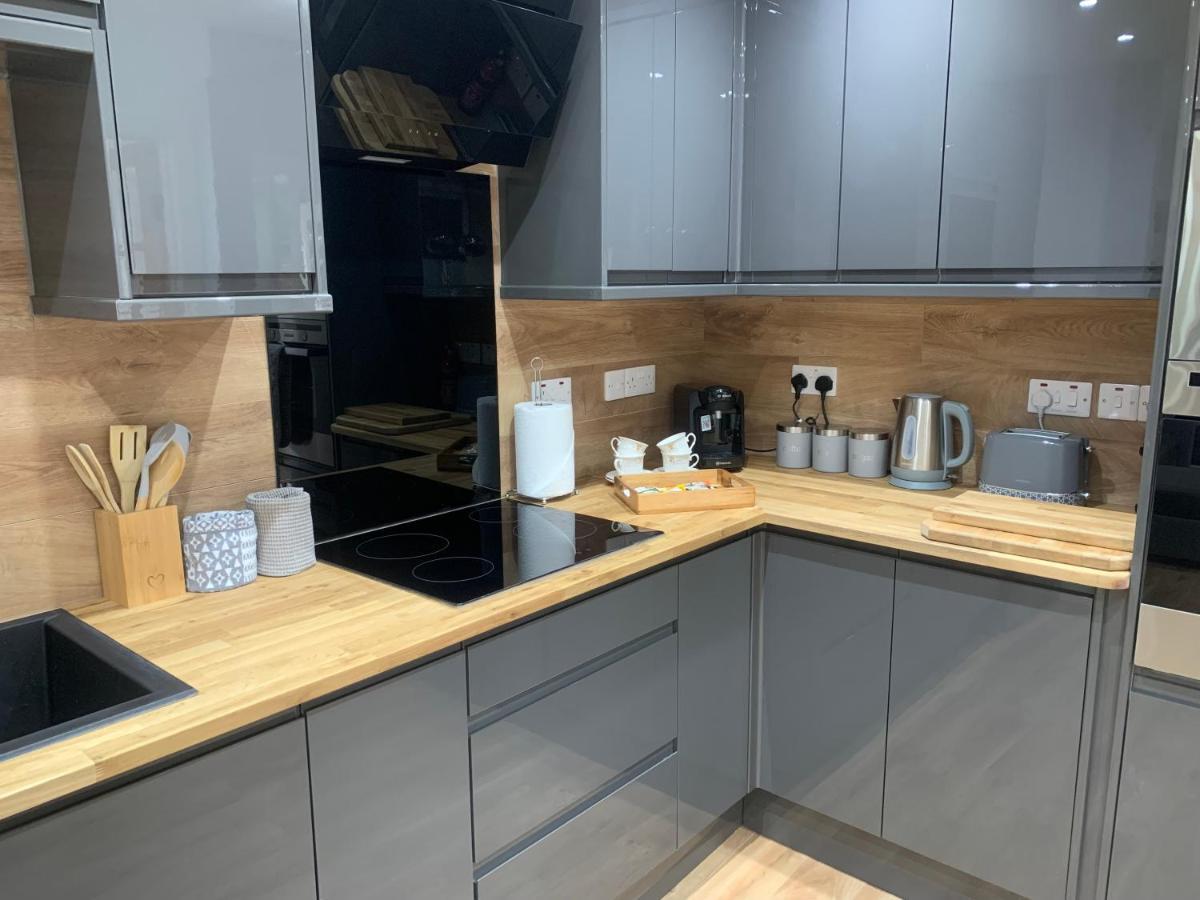 51 Innes Street Apartment Инвернес Екстериор снимка